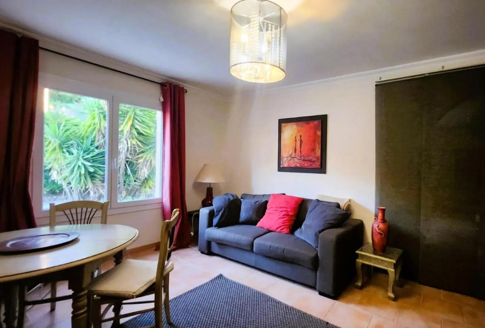 Pres De La Mere Yourhosthelper Saint-Raphael  Holiday home
