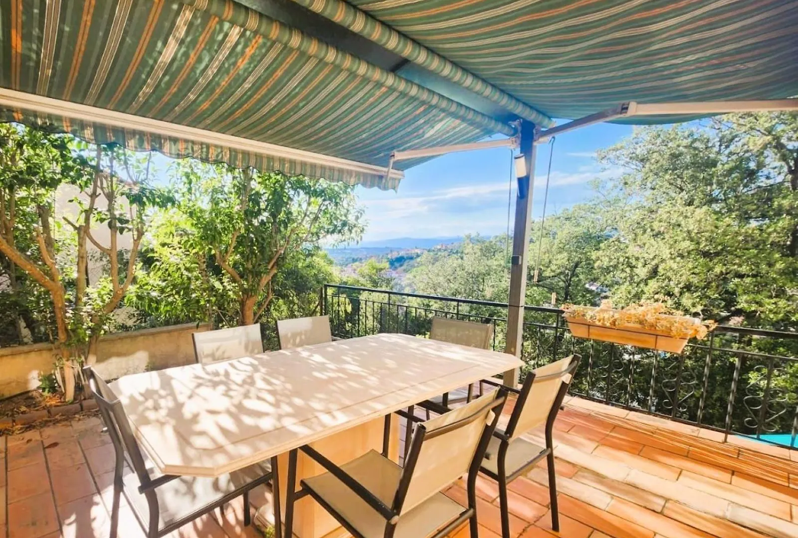 Holiday home Pres De La Mere Yourhosthelper Saint-Raphael
